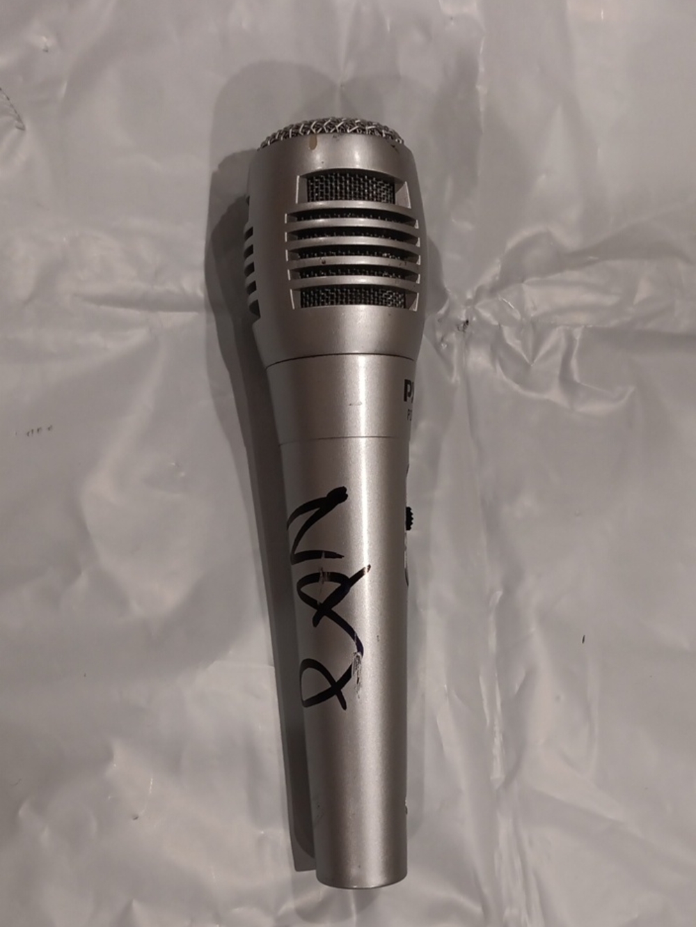 NAS signed/autographed Microphone w/COA (Pyle PDMIK1, Nasir bin Olu Dara)